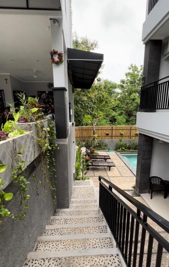Green Hill Inn Jimbaran Exterior foto